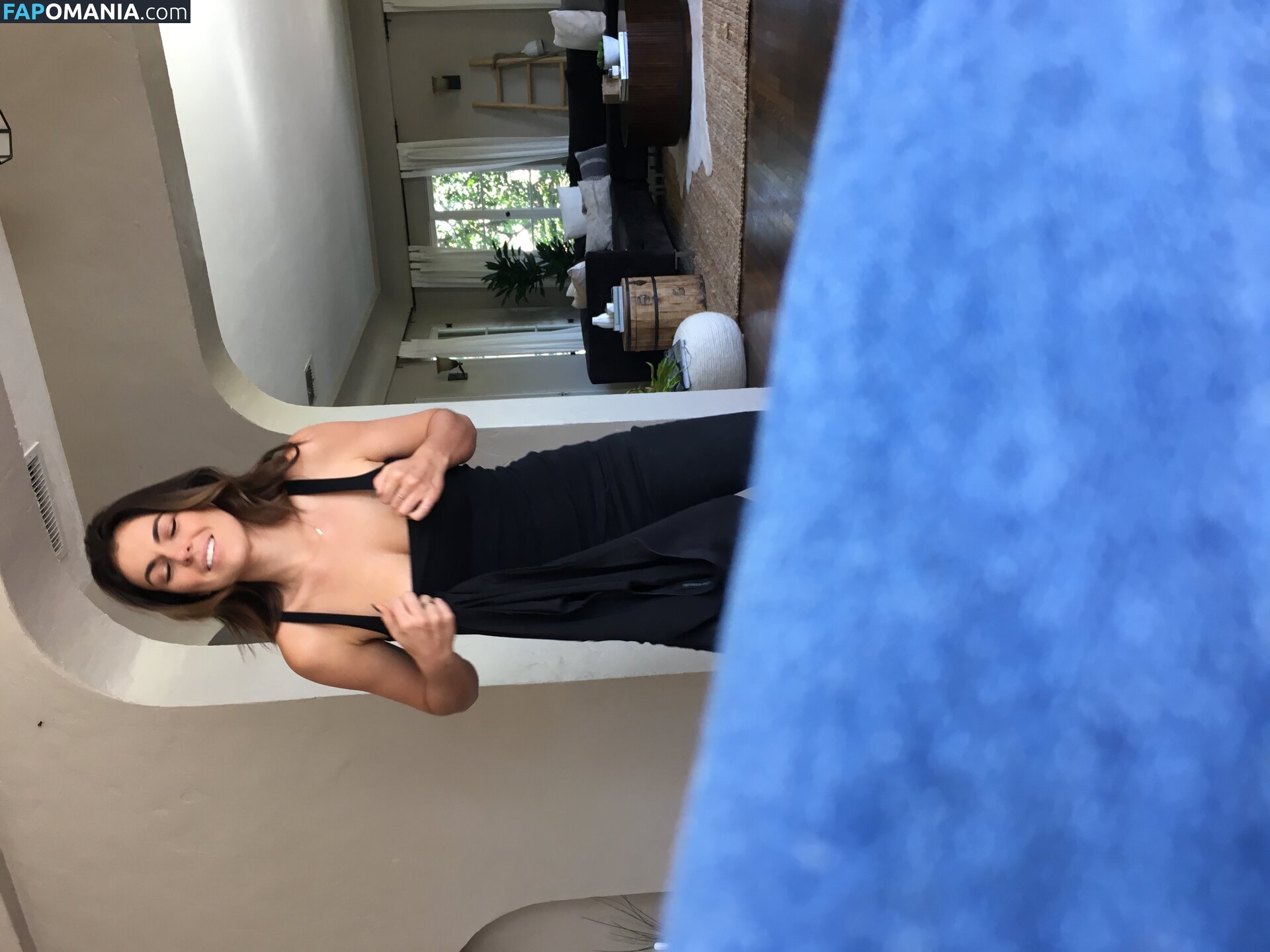 Serinda Swan Çıplak Sızdırılmış Fotoğraf #203