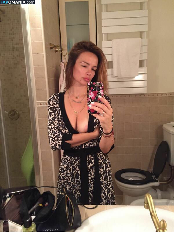 Severina Vuckovic Çıplak Sızdırılmış Fotoğraf #3