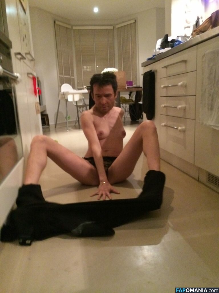 Sienna Miller Çıplak Sızdırılmış Fotoğraf #3