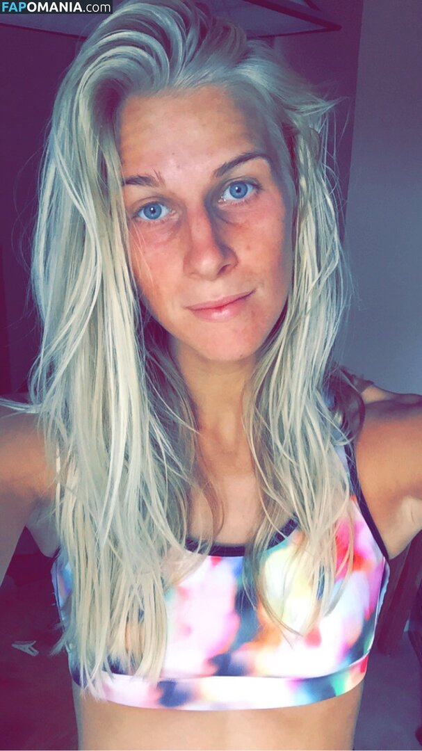 Sofia Jakobsson Çıplak Sızdırılmış Fotoğraf #12