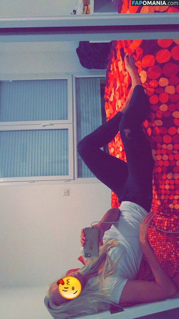 Sofia Jakobsson Çıplak Sızdırılmış Fotoğraf #106