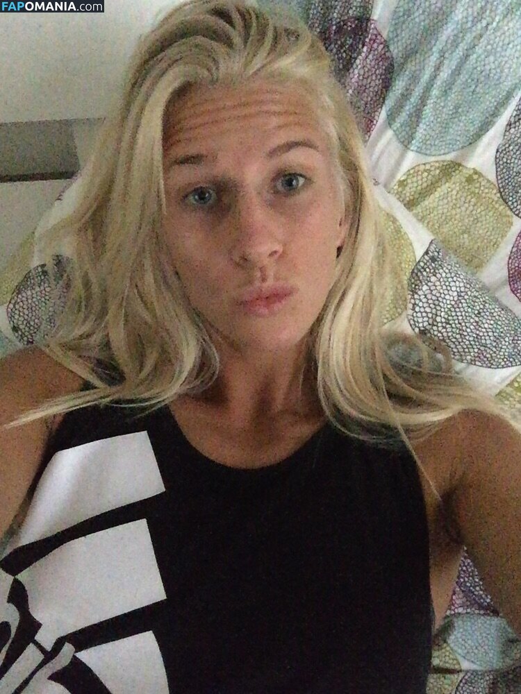 Sofia Jakobsson Çıplak Sızdırılmış Fotoğraf #222