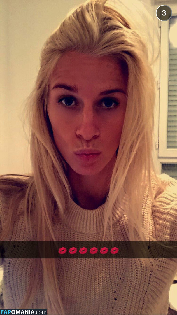 Sofia Jakobsson Çıplak Sızdırılmış Fotoğraf #268