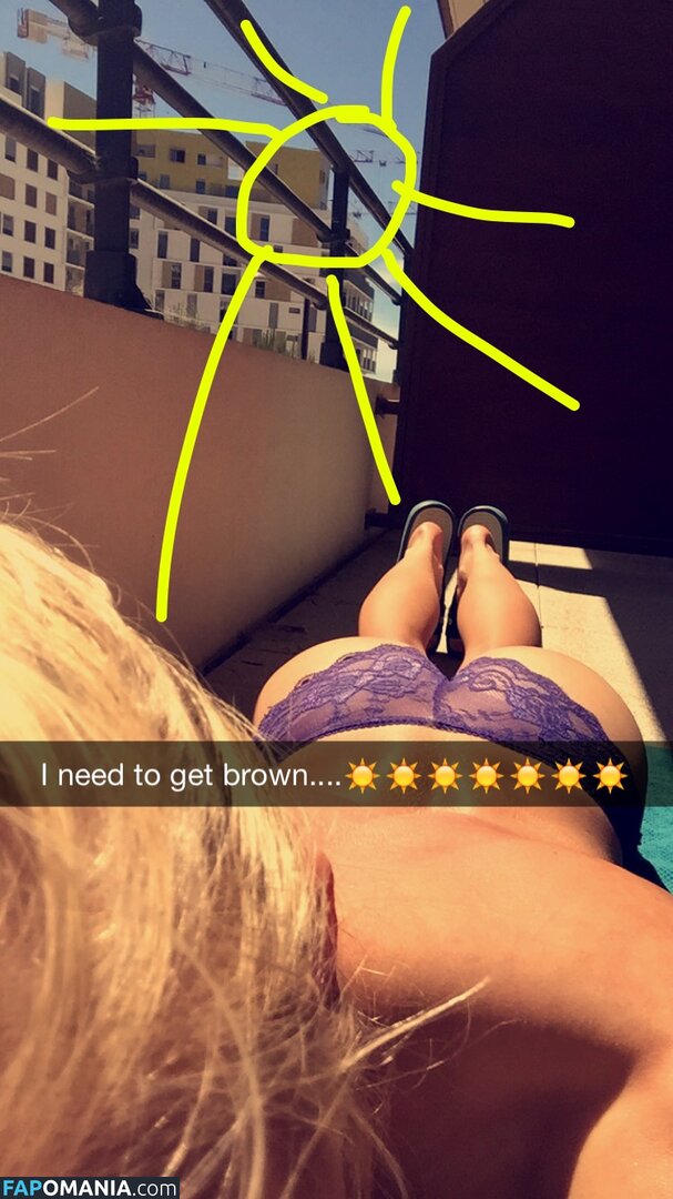 Sofia Jakobsson Çıplak Sızdırılmış Fotoğraf #289