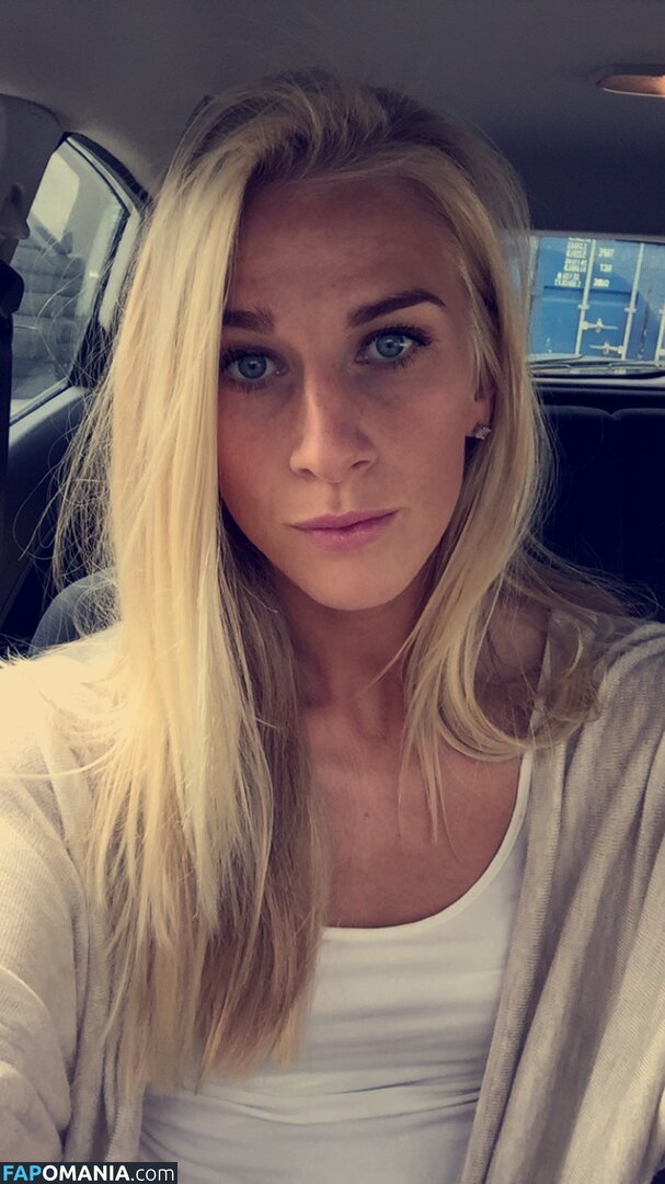 Sofia Jakobsson Çıplak Sızdırılmış Fotoğraf #295