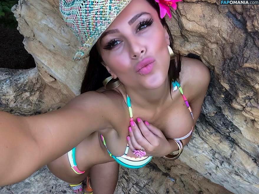 Stanija Dobrojevic Çıplak Sızdırılmış Fotoğraf #14