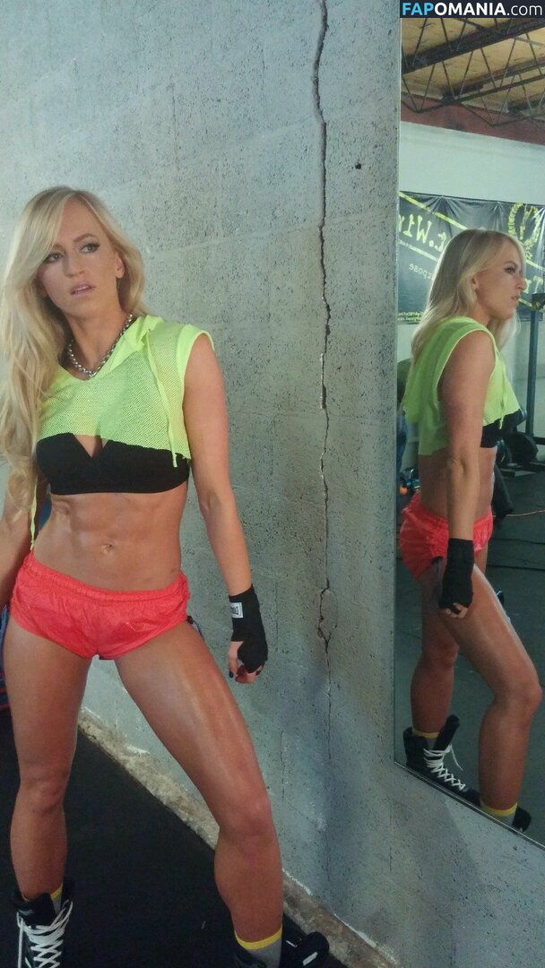 Summer Rae Çıplak Sızdırılmış Fotoğraf #7