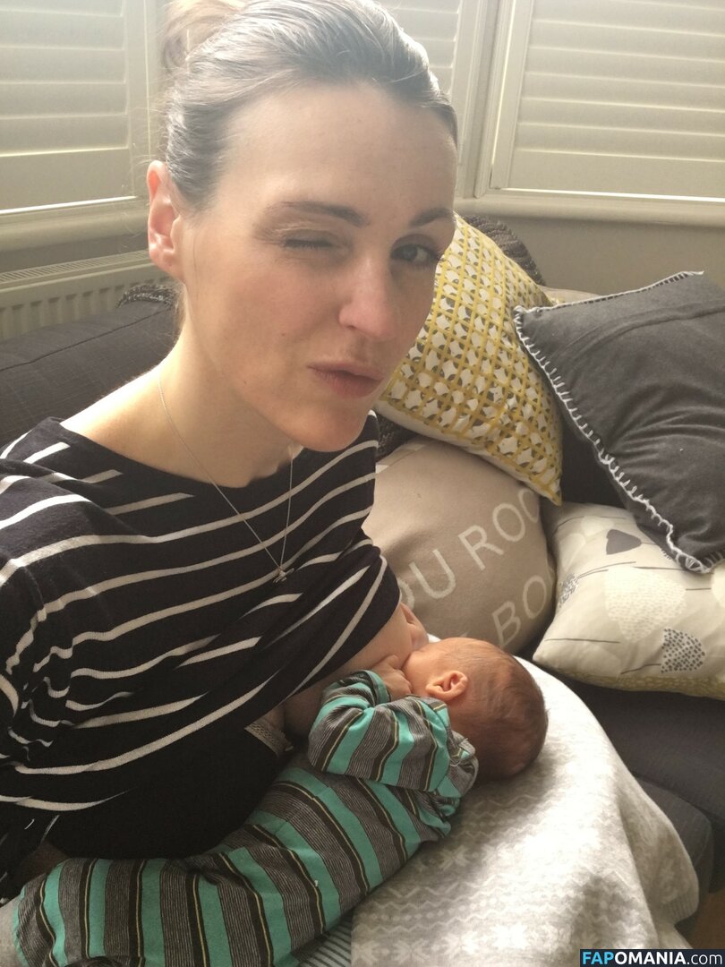 Suranne Jones Çıplak Sızdırılmış Fotoğraf #25