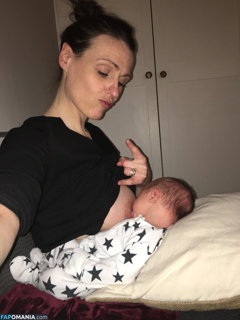 Suranne Jones Çıplak Sızdırılmış Fotoğraf #26