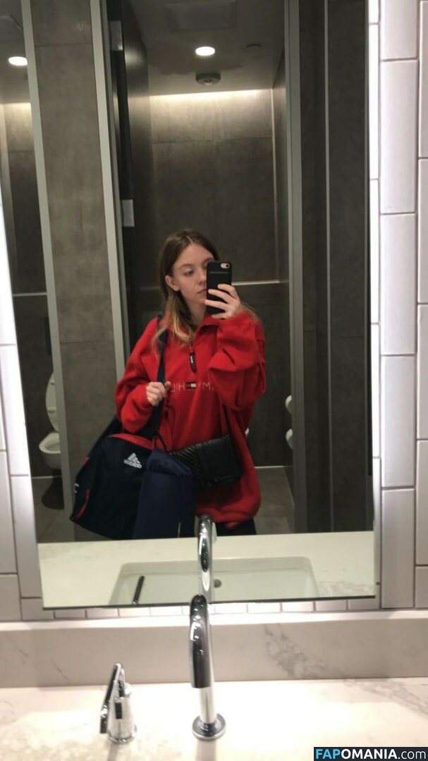 Sydney Sweeney Çıplak Sızdırılmış Fotoğraf #4863