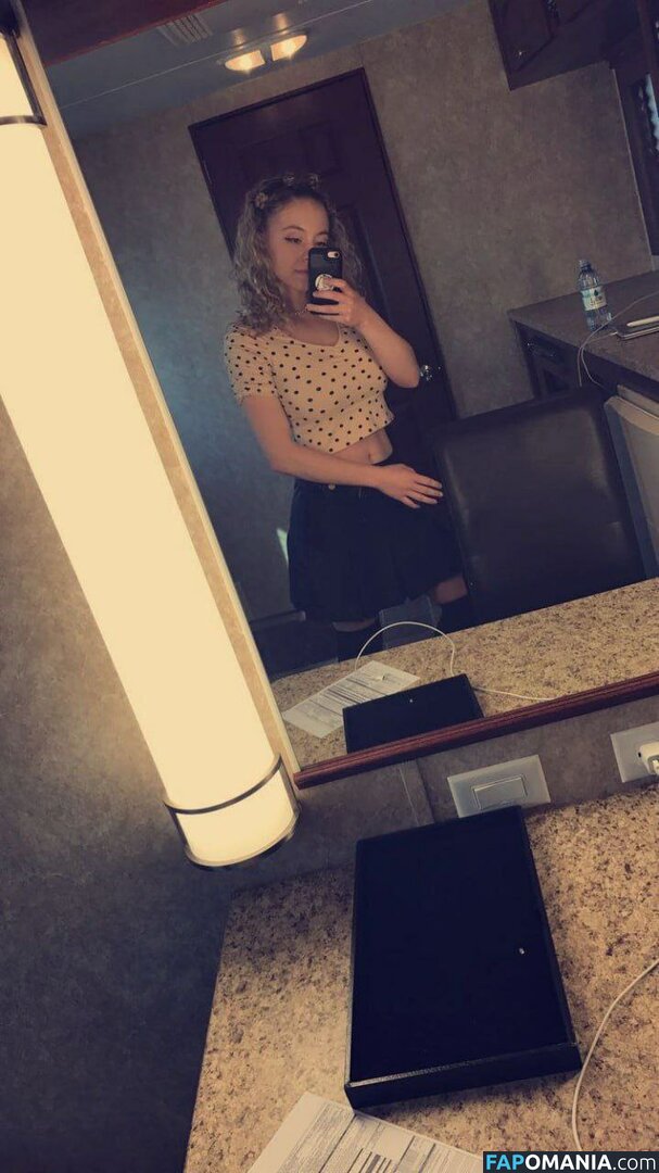 Sydney Sweeney Çıplak Sızdırılmış Fotoğraf #4875