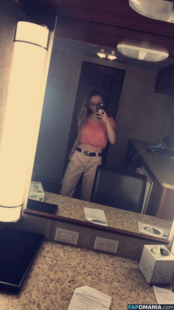 Sydney Sweeney Çıplak Sızdırılmış Fotoğraf #4882