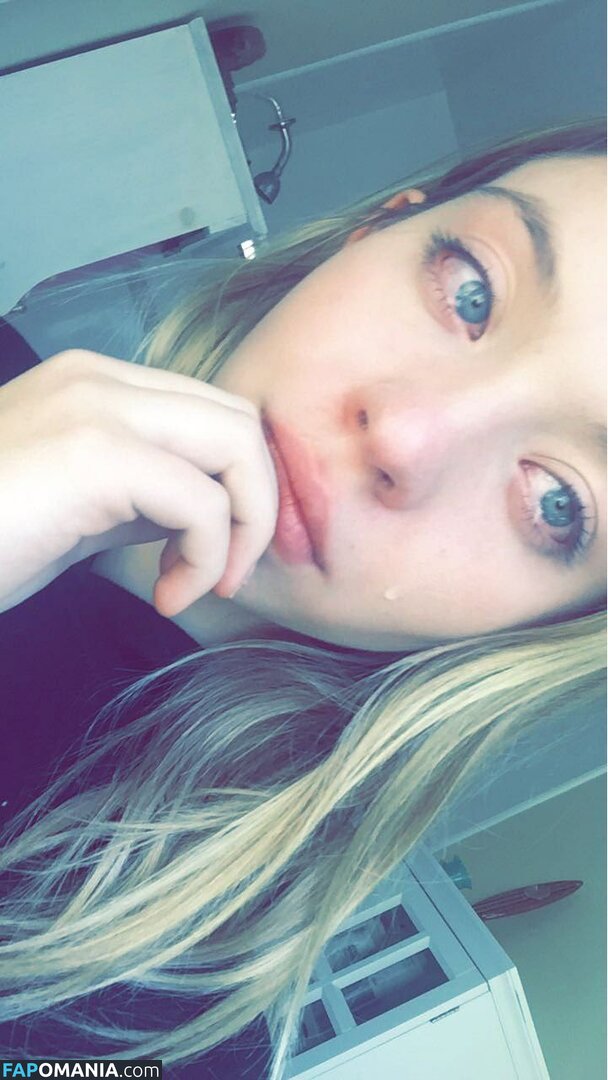 Sydney Sweeney Çıplak Sızdırılmış Fotoğraf #4886