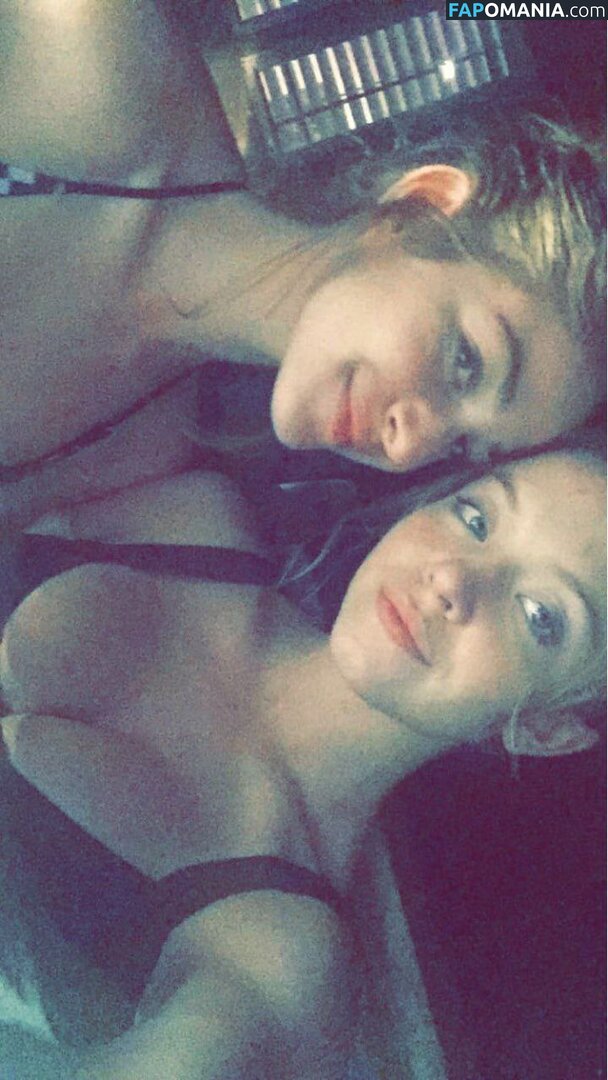 Sydney Sweeney Çıplak Sızdırılmış Fotoğraf #4889