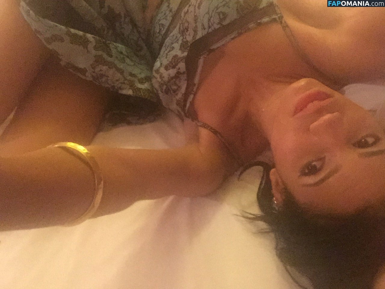 Vick Hope Çıplak Sızdırılmış Fotoğraf #284