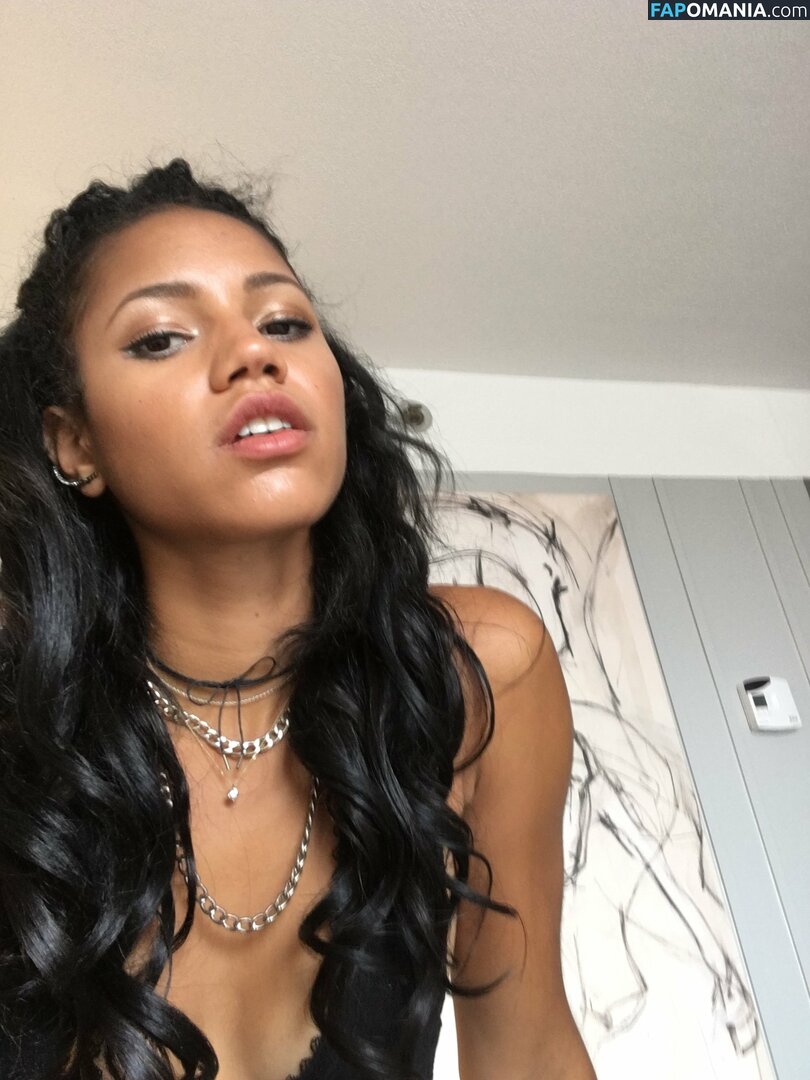 Vick Hope Çıplak Sızdırılmış Fotoğraf #309