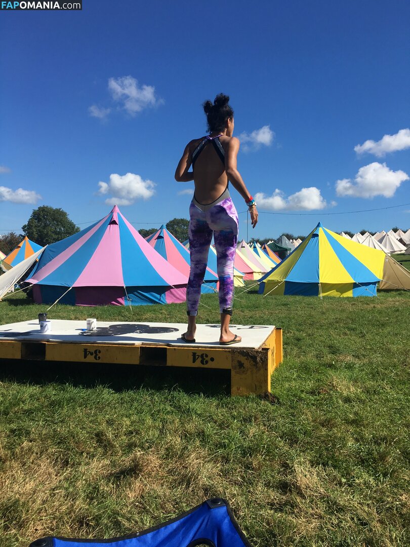 Vick Hope Çıplak Sızdırılmış Fotoğraf #321