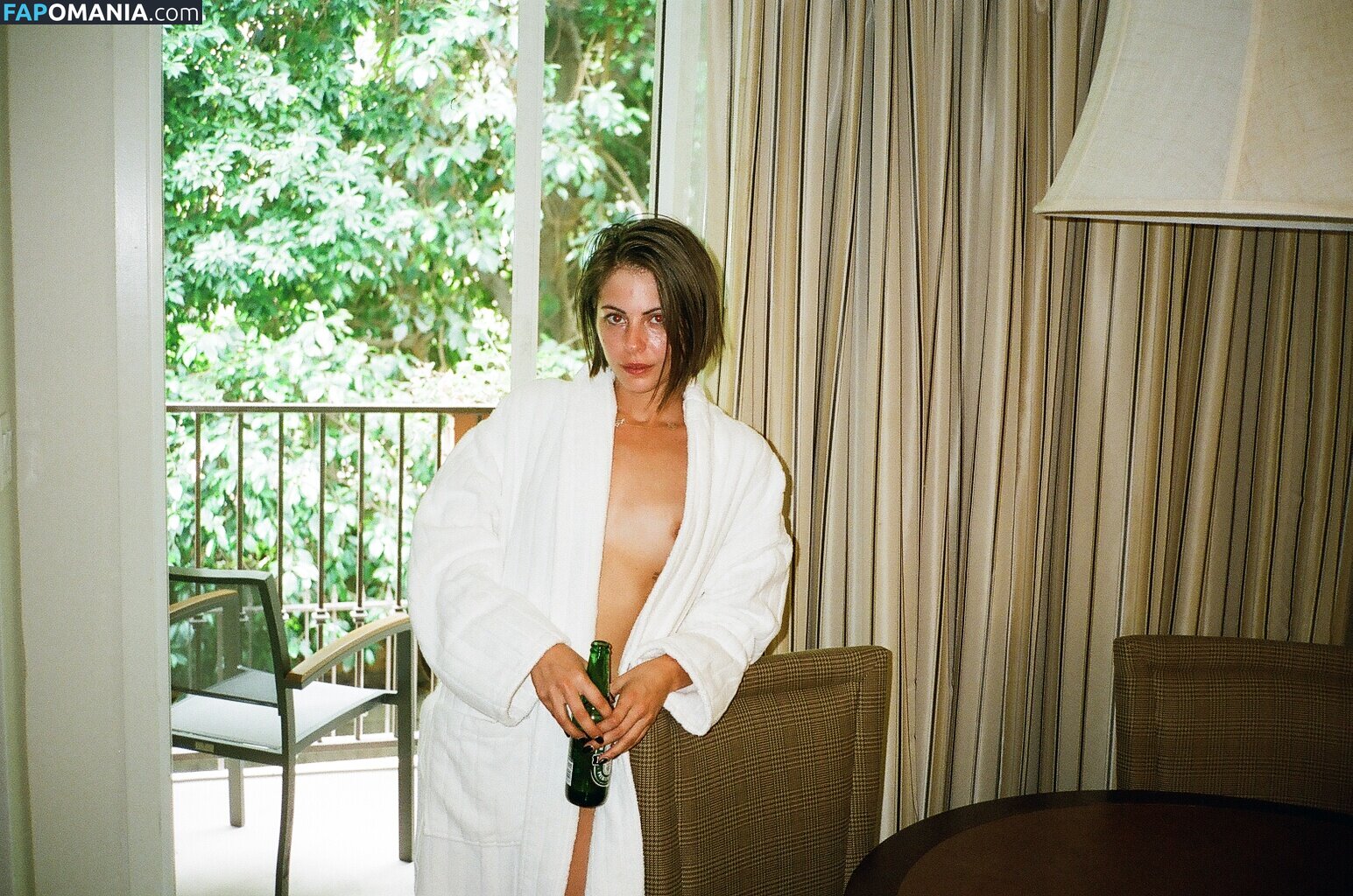Willa Holland Çıplak Sızdırılmış Fotoğraf #18