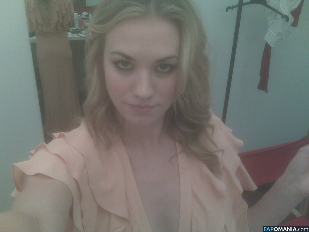 Yvonne Strahovski Çıplak Sızdırılmış Fotoğraf #35