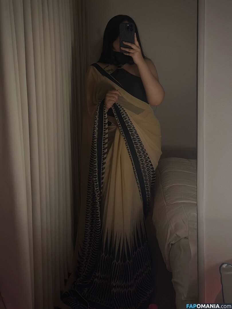 Aarohi Tirpude / aarohitirpude_ Çıplak OnlyFans  Sızdırılmış Fotoğraf #22
