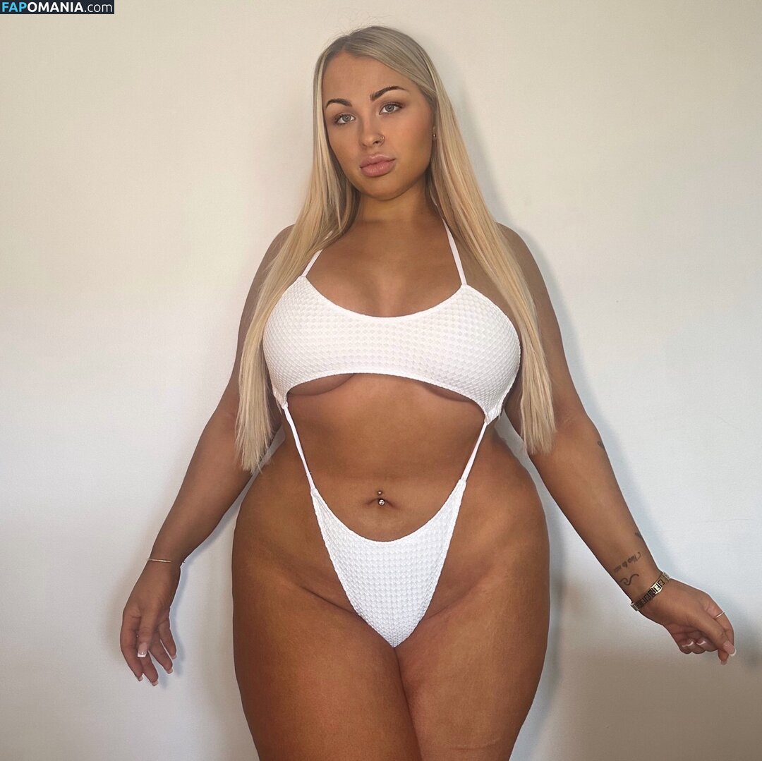 Abbie Carroll Çıplak OnlyFans  Sızdırılmış Fotoğraf #1