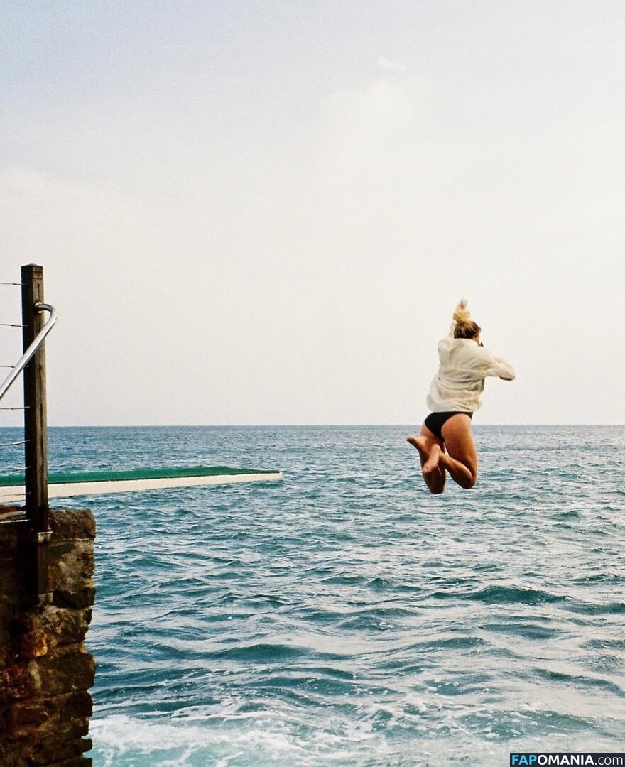 Adele Exarchopoulos / adeleexarchopoulos Çıplak OnlyFans  Sızdırılmış Fotoğraf #205