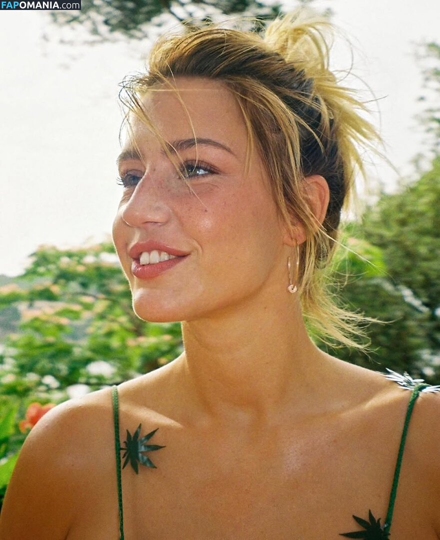 Adele Exarchopoulos / adeleexarchopoulos Çıplak OnlyFans  Sızdırılmış Fotoğraf #208