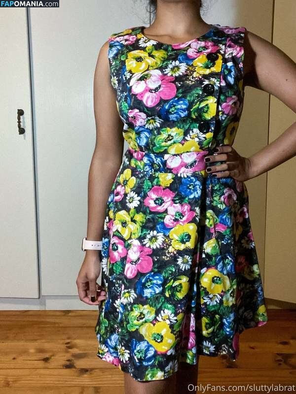 Adhana / sluttylabrat Çıplak OnlyFans  Sızdırılmış Fotoğraf #13