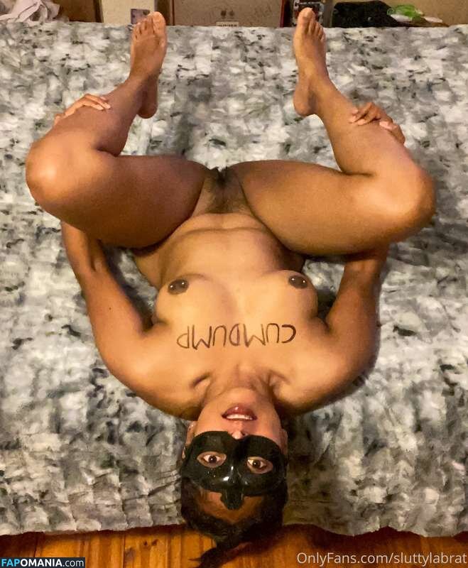 Adhana / sluttylabrat Çıplak OnlyFans  Sızdırılmış Fotoğraf #19