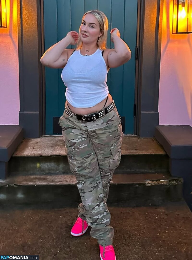 Adrienne Earthiangel Çıplak OnlyFans  Sızdırılmış Fotoğraf #3