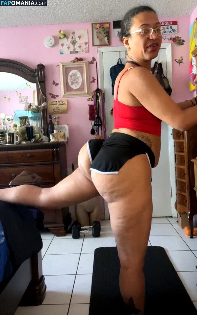 2xthesunshineinc / Afiya Sunshine / AfiyaSunshine / https: / queenafiyasunshine Çıplak OnlyFans  Sızdırılmış Fotoğraf #12