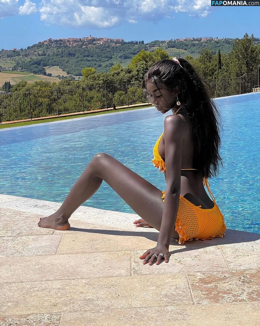 African Booty Meat / curvyandnatural Çıplak OnlyFans  Sızdırılmış Fotoğraf #3