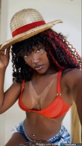 Afro Gaybe / Miss_hell666 / afro_gaybe Çıplak OnlyFans  Sızdırılmış Fotoğraf #2