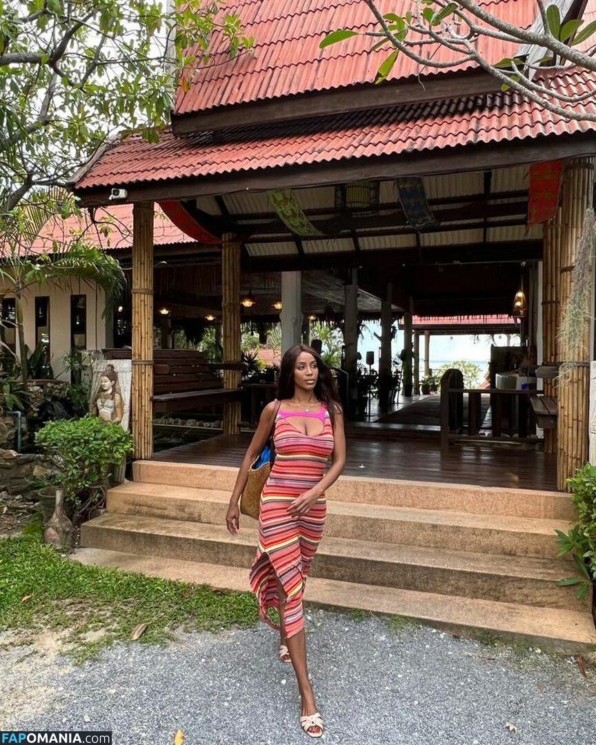 Ainett Stephens / ainettstephens / ainettstephensreal Çıplak OnlyFans  Sızdırılmış Fotoğraf #51