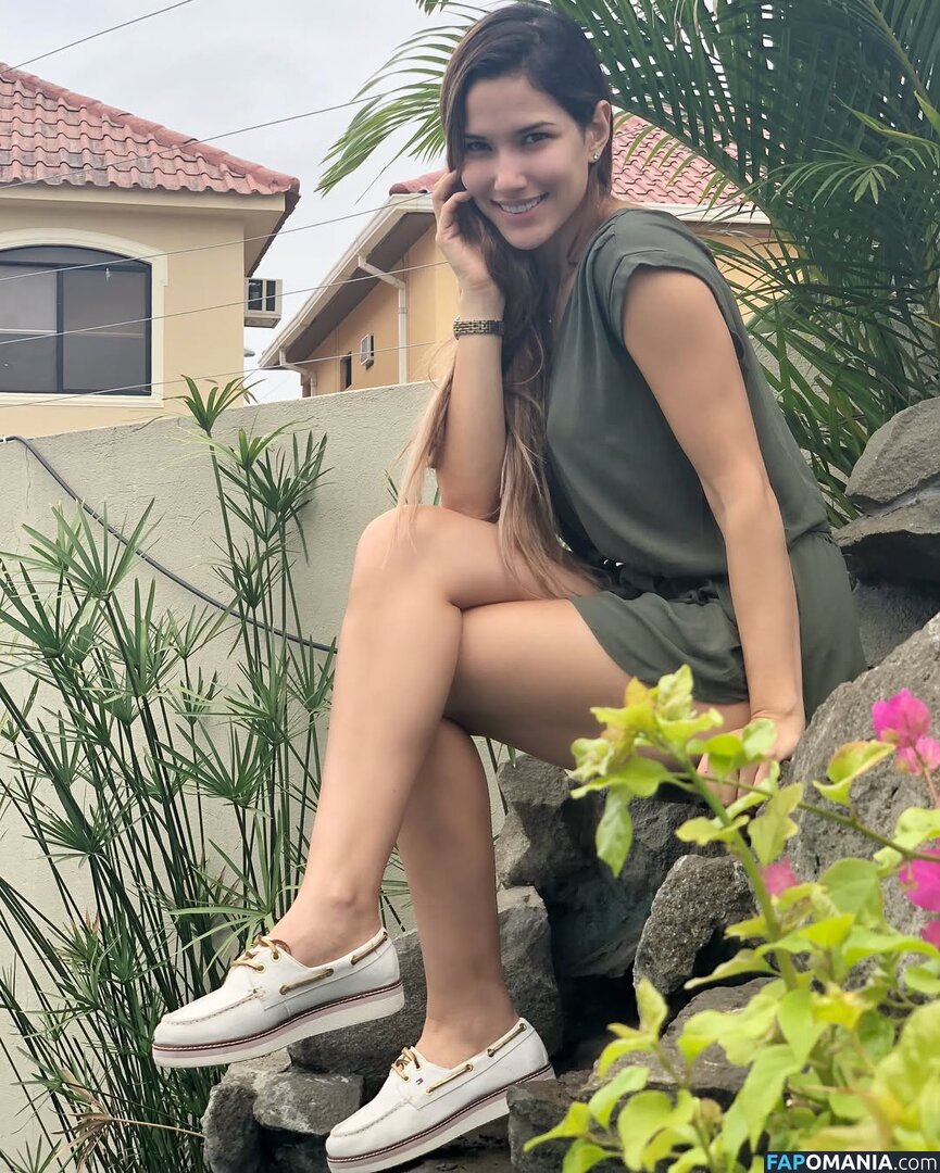 Alejandra Jaramillo / ale_jaramillo Çıplak OnlyFans  Sızdırılmış Fotoğraf #5