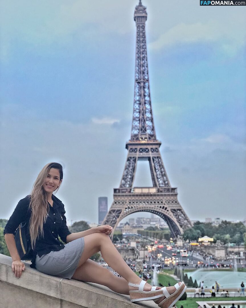 Alejandra Jaramillo / ale_jaramillo Çıplak OnlyFans  Sızdırılmış Fotoğraf #9