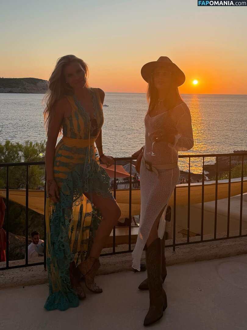 Alessandra / Alessandra Ambrosio / aleambrosio / alelovesanja / alessandraambrosio / https: Çıplak OnlyFans  Sızdırılmış Fotoğraf #1526