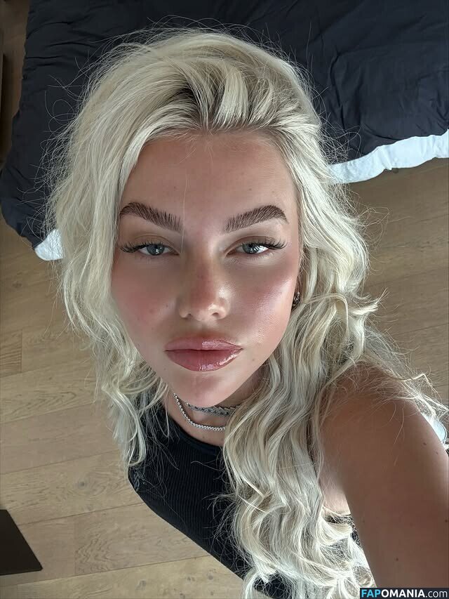 Alexa Tiziani / alexatiziani Çıplak OnlyFans  Sızdırılmış Fotoğraf #3