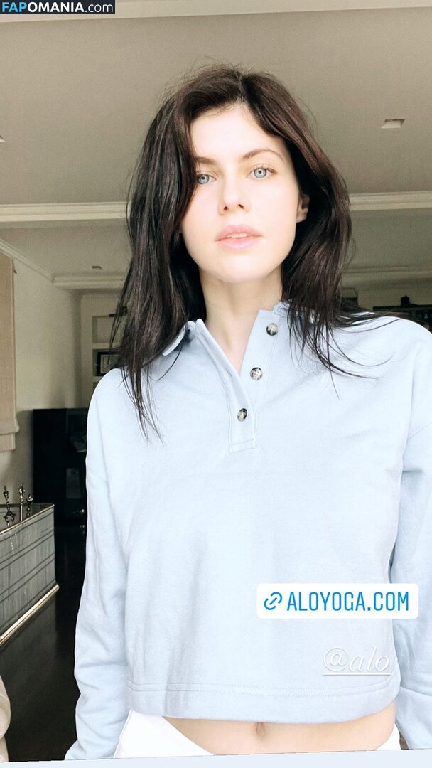 Alexandra Daddario / alexandradaddario Çıplak OnlyFans  Sızdırılmış Fotoğraf #2065