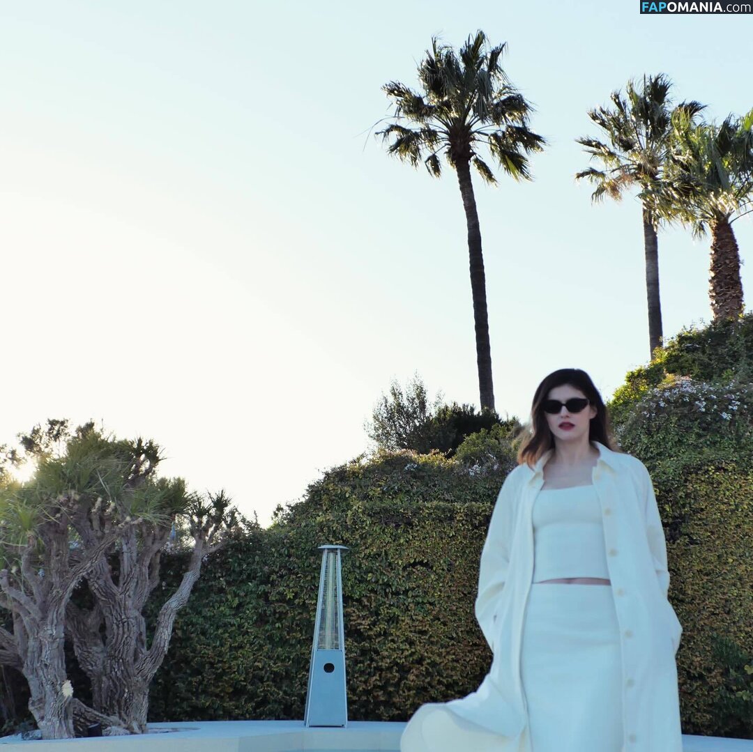 Alexandra Daddario / alexandradaddario Çıplak OnlyFans  Sızdırılmış Fotoğraf #2068