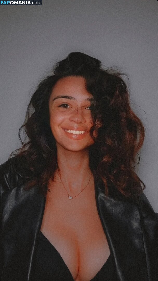 Alexandra Paixão / alexandrapaixao95 / coraline1995 Çıplak OnlyFans  Sızdırılmış Fotoğraf #2