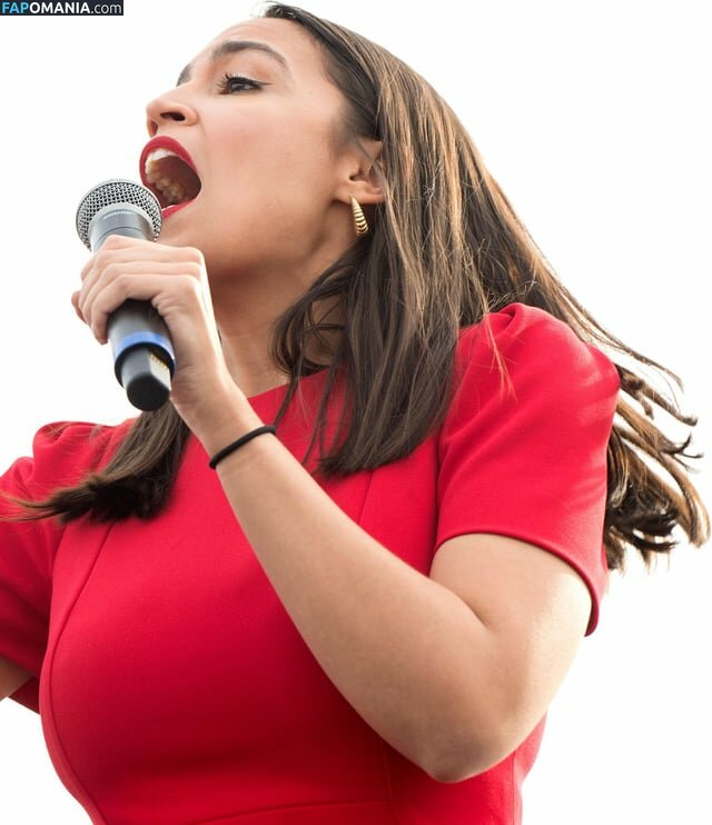 AOC / Alexandria Ocasio-Cortez Çıplak OnlyFans  Sızdırılmış Fotoğraf #14