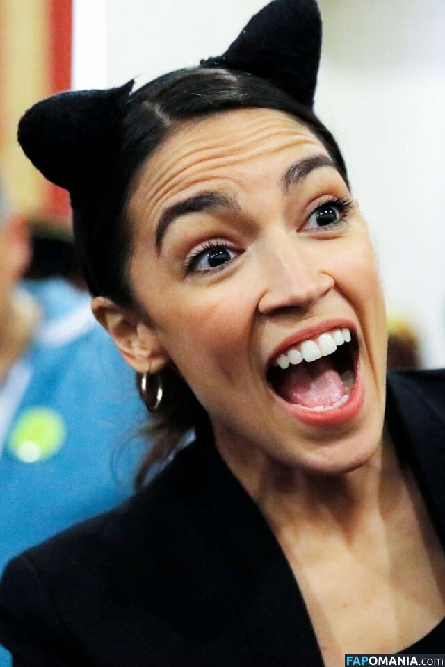 AOC / Alexandria Ocasio-Cortez Çıplak OnlyFans  Sızdırılmış Fotoğraf #66