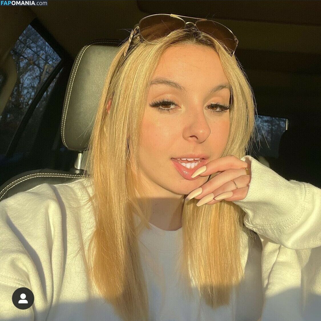 Alexis Simmons / starbabe00 Çıplak OnlyFans  Sızdırılmış Fotoğraf #1