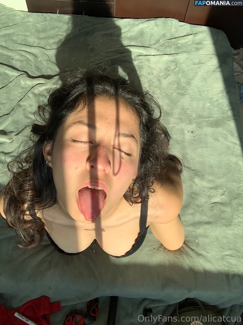 Alicatcua / Alicatcua_ Çıplak OnlyFans  Sızdırılmış Fotoğraf #9