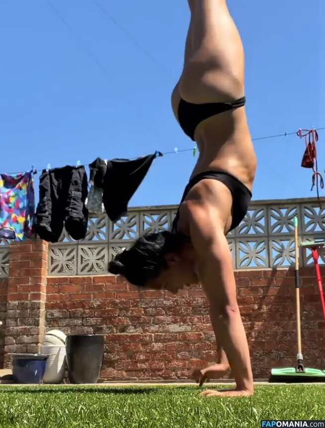 Alice Tai Çıplak OnlyFans  Sızdırılmış Fotoğraf #3