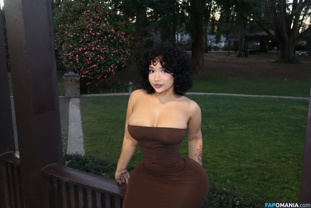 aliiyarose / aliyah1819 / rosebaby1819 Çıplak OnlyFans  Sızdırılmış Fotoğraf #1