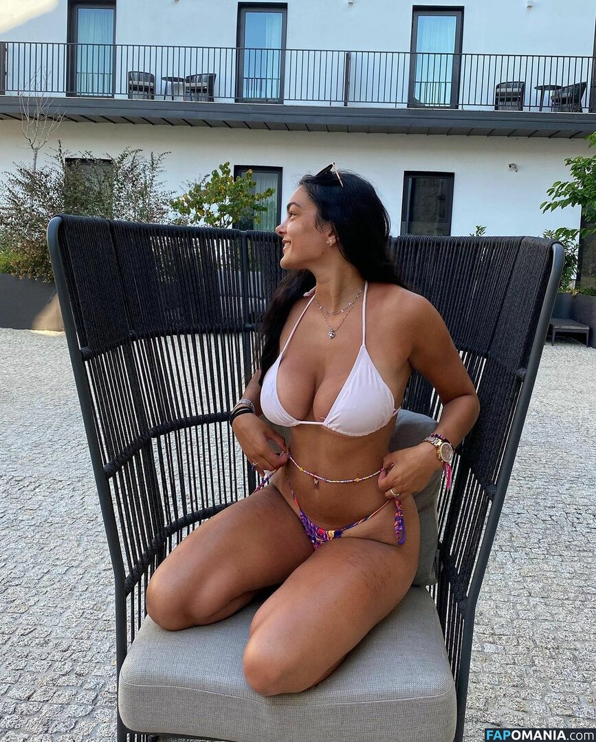 Alisha / baby._.alisha Çıplak OnlyFans  Sızdırılmış Fotoğraf #1