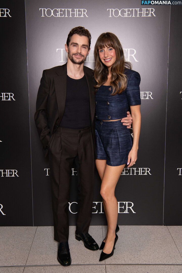 Alison Brie / alisonbrie Çıplak OnlyFans  Sızdırılmış Fotoğraf #24