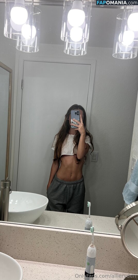 allieryderr / laikenbrown Çıplak OnlyFans  Sızdırılmış Fotoğraf #8